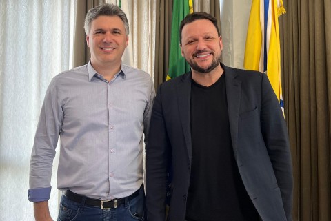 JUIZ ANTONIO NETTO ASSUME O CARGO INTERINO DE PREFEITO